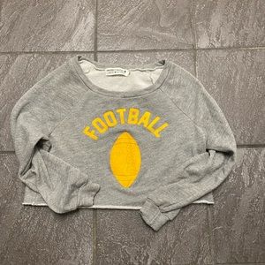 NWOT Urban Outfitters Crop Sweater 🏈